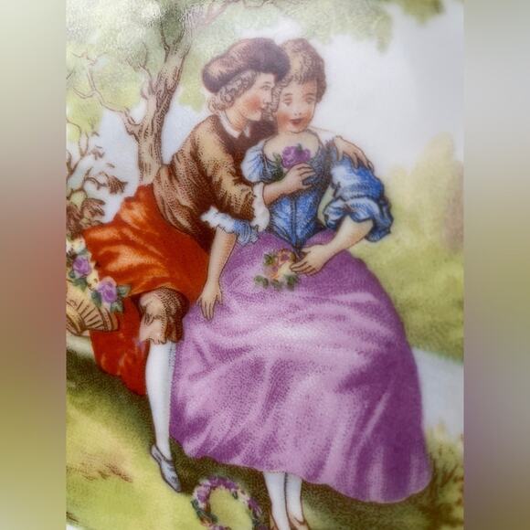 West Germany Rembrandt 10.5" Dinner Plate by Gloria Fine Porcelain Gilt - Picture 3 of 7